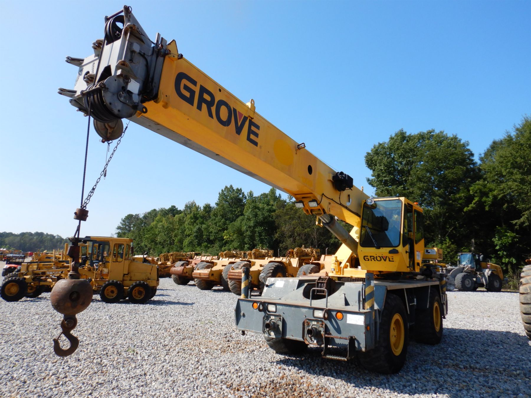 2001 GROVE RT 530E 2188 Rough Terrain Cranes Cranes For Sale 