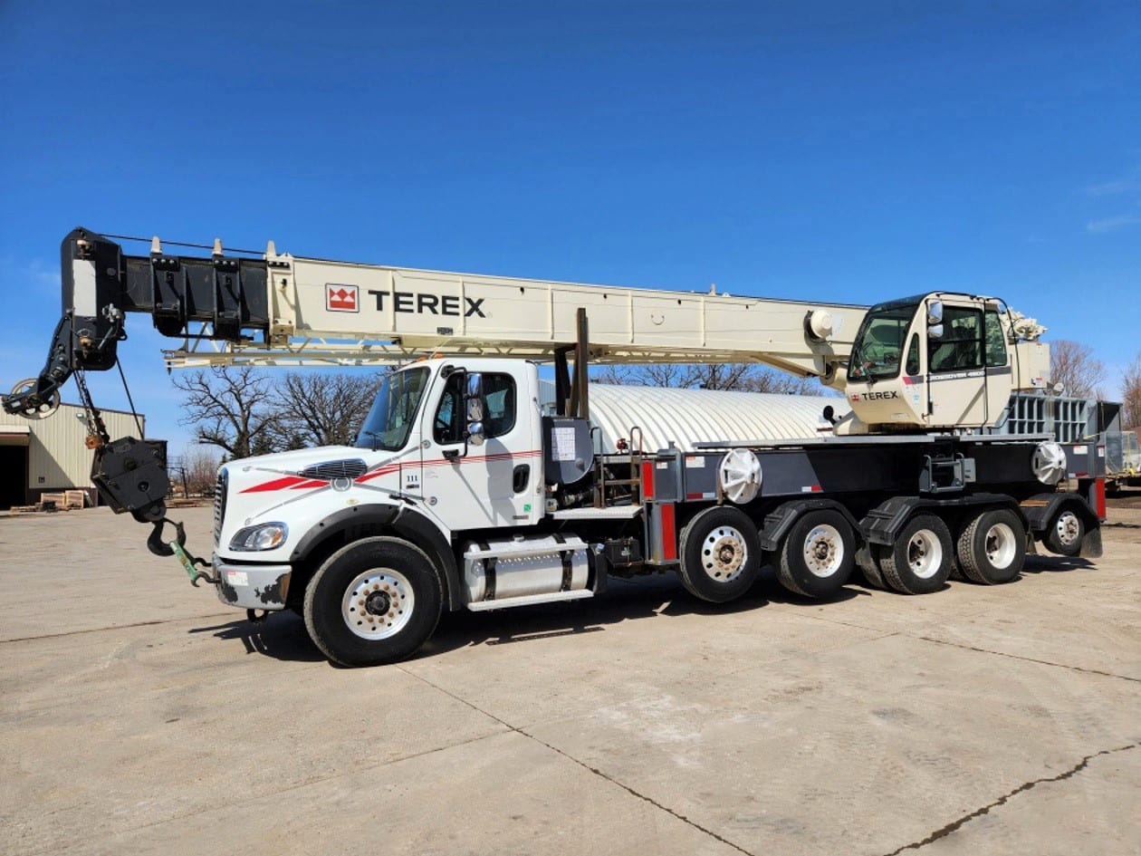 2011 Terex Crossover 4500 #2256 main image