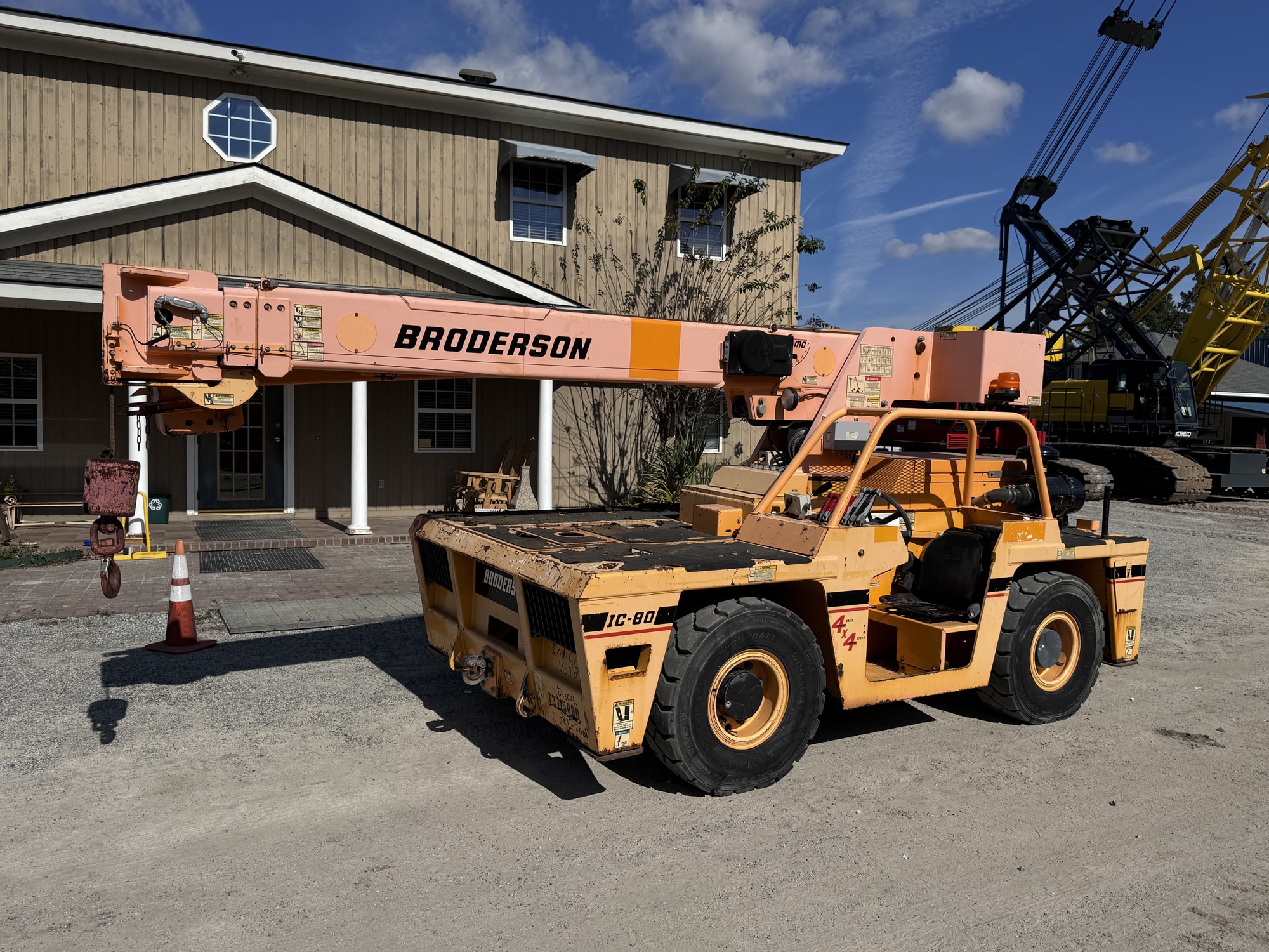 2019 Broderson IC-80-3K #2366-image