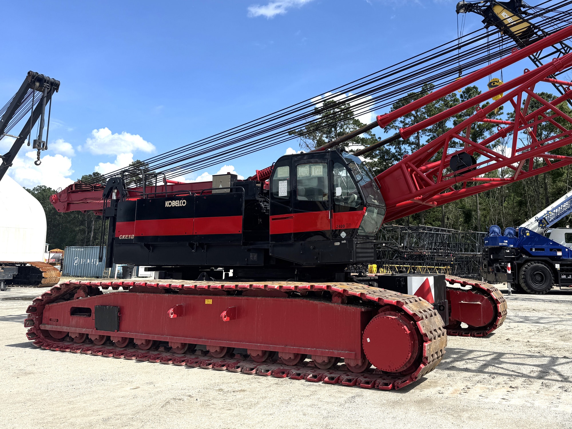 2011 Kobelco CKE-1800-1F #2400-image